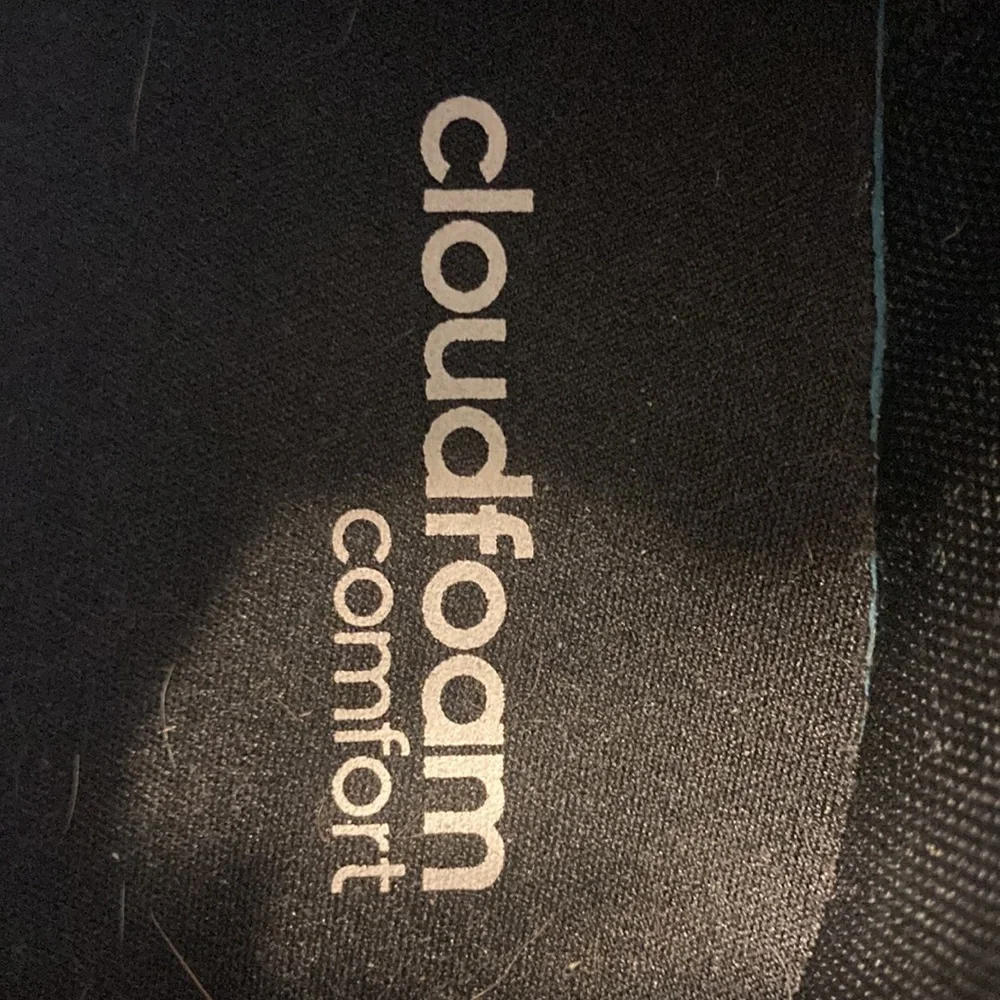 Adidas - Picture 4 of 5